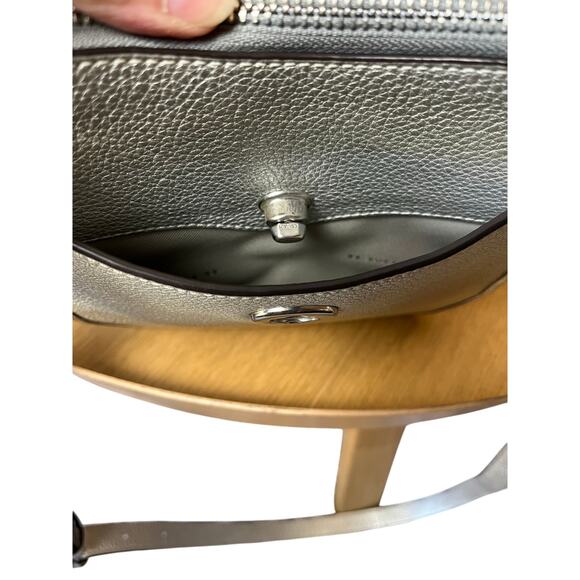 Coach | Silver Chaise Crossbody Pebbled Leather w/Charm Metallic Sheen - Picture 4 of 10